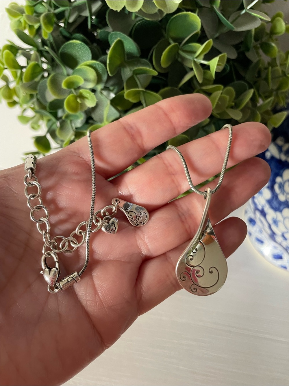 Brighton Silver Twist Swirl Leaf Necklace Pendant & Chain 18” length